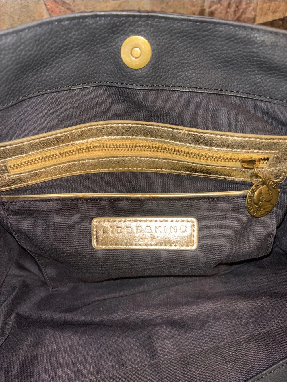 Liebeskind interior lining